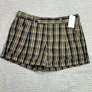 NWT’s Vince Trouser Shorts Plaid Pleated Front Cuff Hem Beige Green Blue Size 10